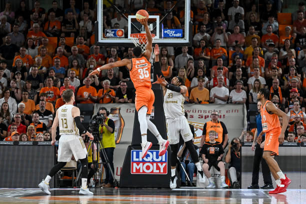 本赛季在水 本赛季在水