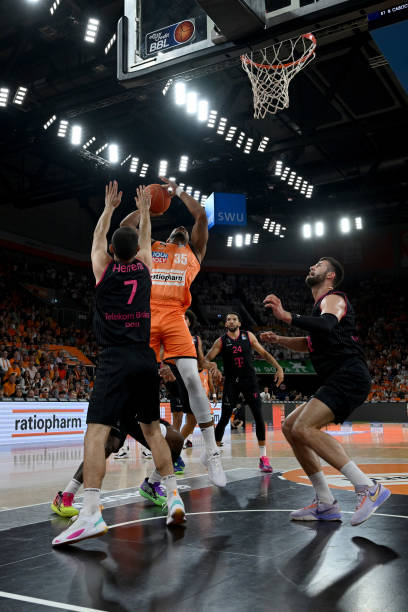 但蒙蒂阿祖 但蒙蒂阿祖