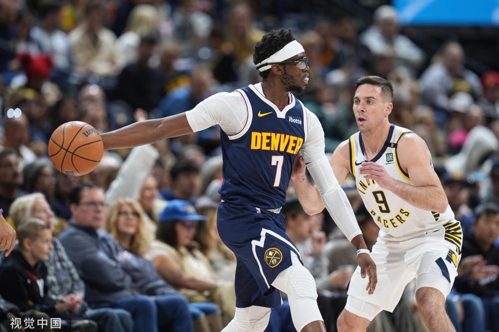 中暴露了两 中暴露了两