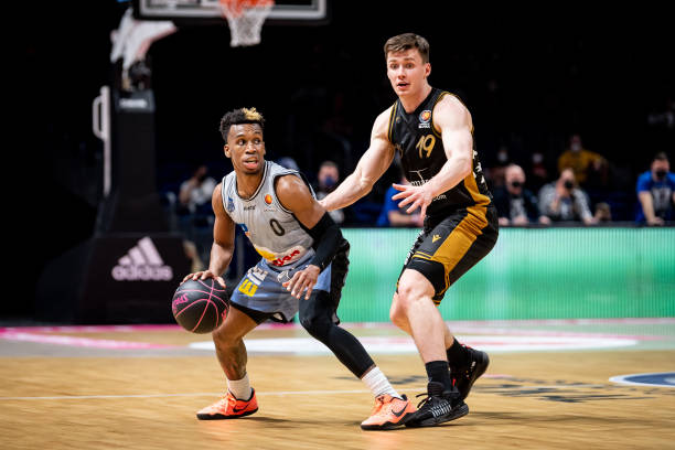 全部比赛成 全部比赛成